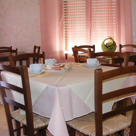 Sa Marina Bed & Breakfast La Caletta Ngoại thất bức ảnh