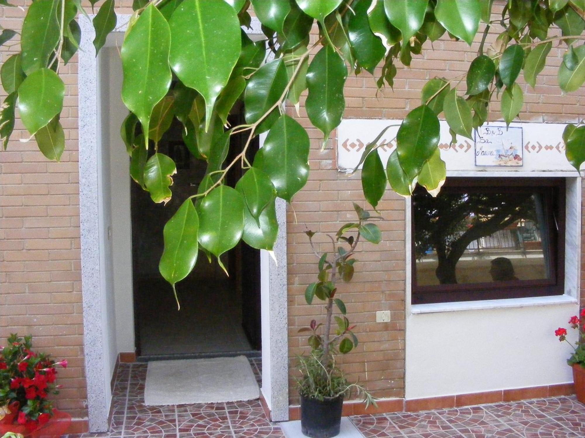 Sa Marina Bed & Breakfast La Caletta Ngoại thất bức ảnh
